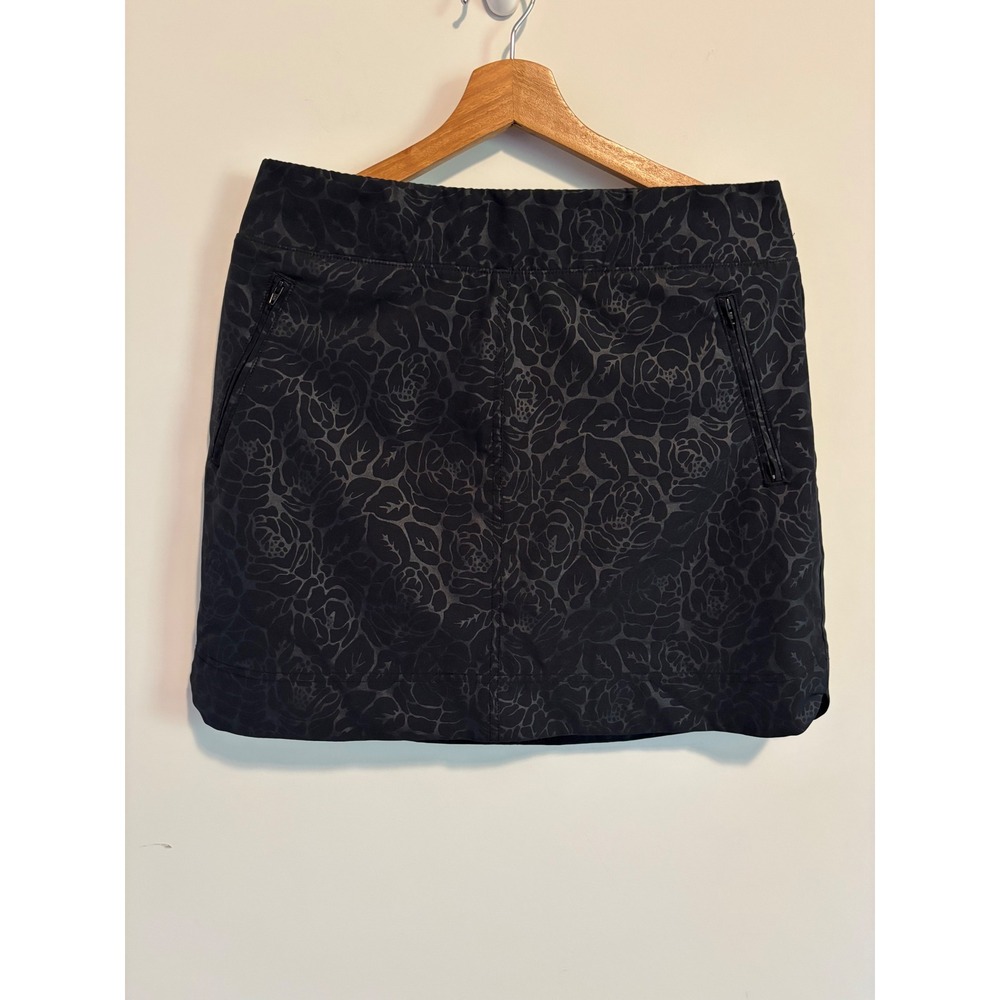Orvis Womens Black Floral Damask Active Skort Size Medium tennis Golf skirt